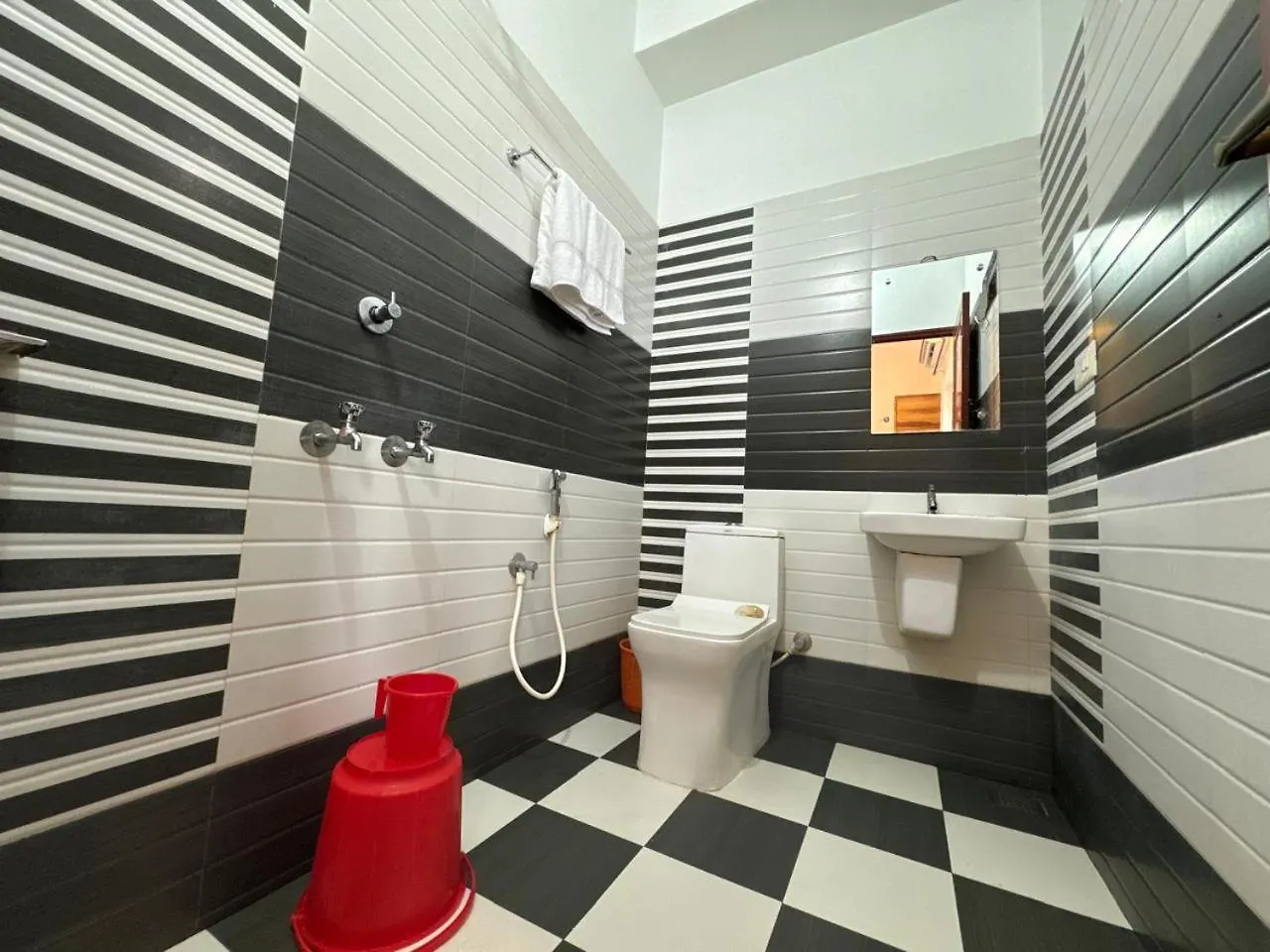 Hotel Venice Rosedale Alappuzha
